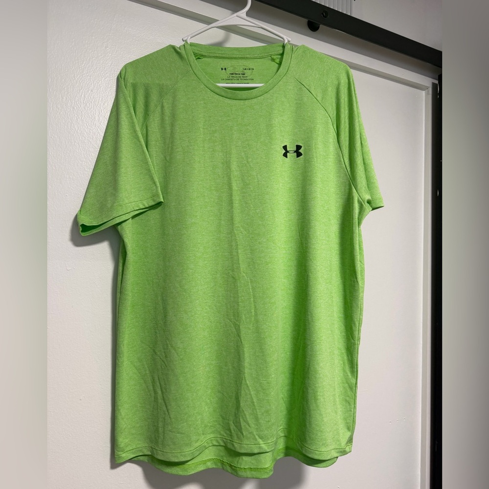 Men’s Under Armour Tshirt